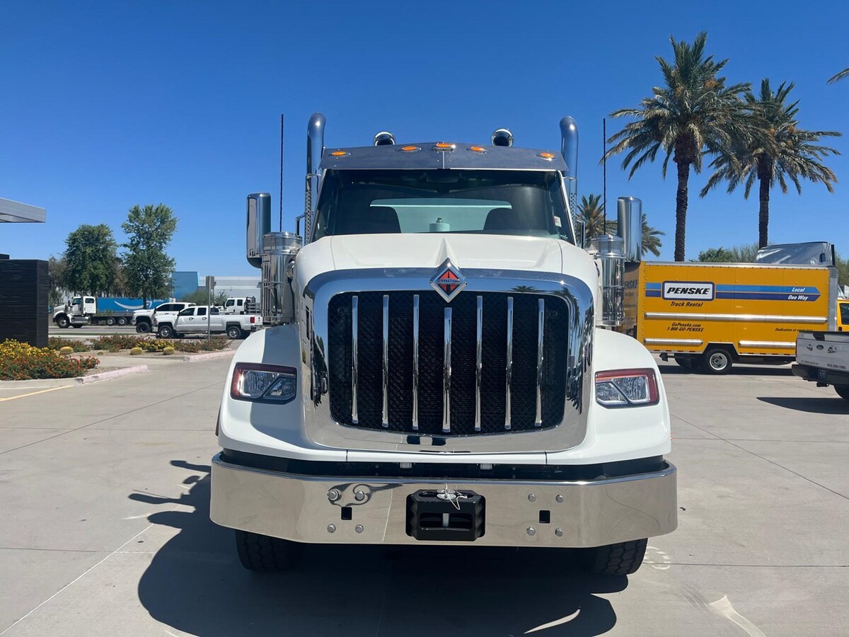 2026 International HX in Tucson, AZ — photo 8