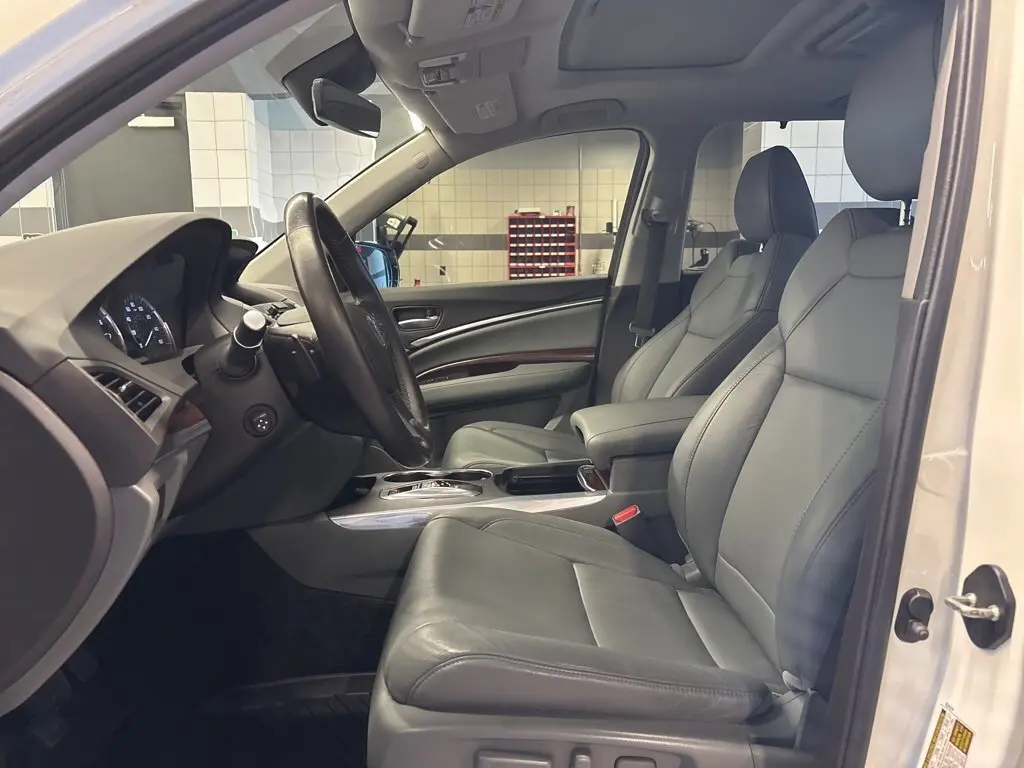 2016 Acura MDX SH-AWD Technology photo 4