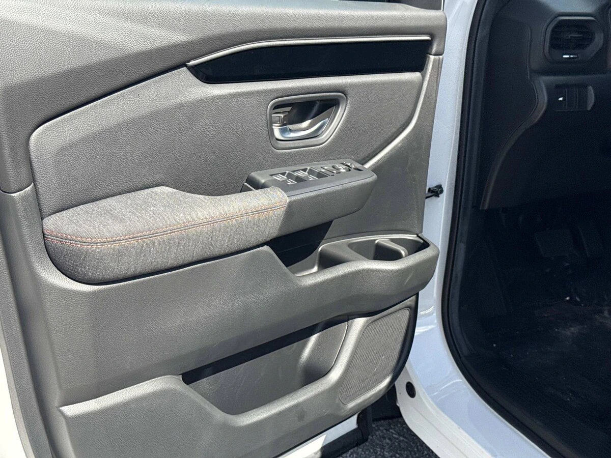 2026 Honda Pilot Sport - Photo 16