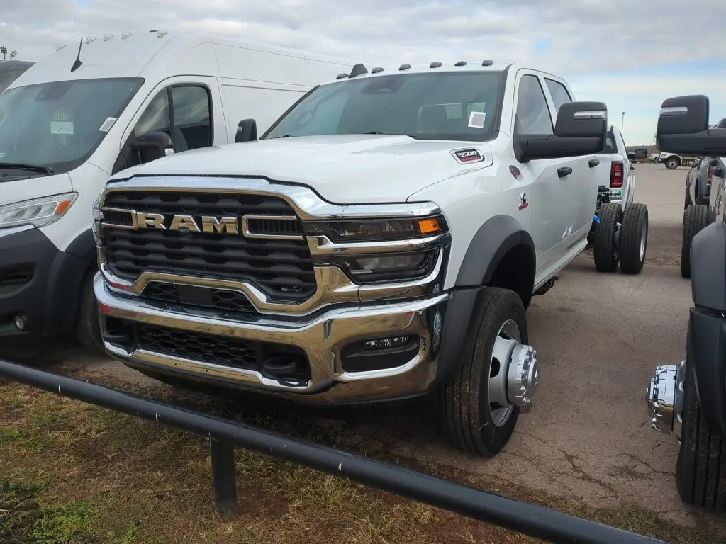 2026 RAM Ram 5500 Chassis Cab Big Horn's photo
