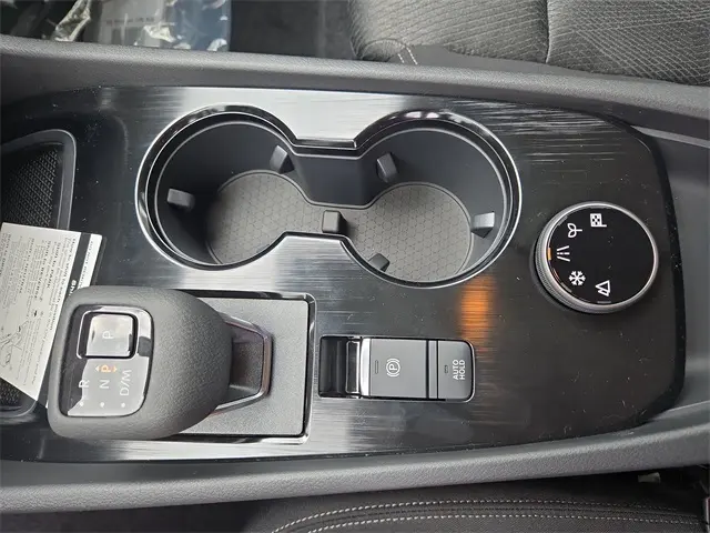 2026 Nissan Rogue SV photo 20