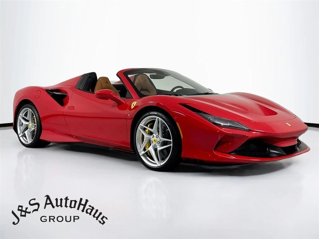 2022 Ferrari F8 Spyder's photo