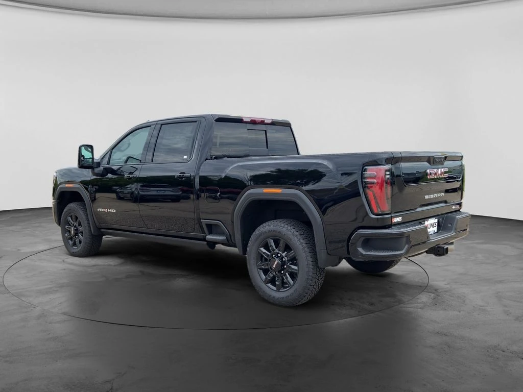 2026 GMC Sierra 2500HD AT4 - Photo 8
