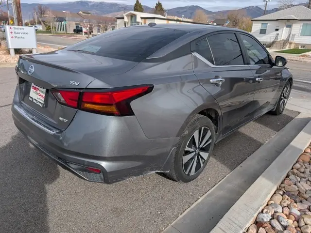 2022 Nissan Altima 2.5 SV photo 4