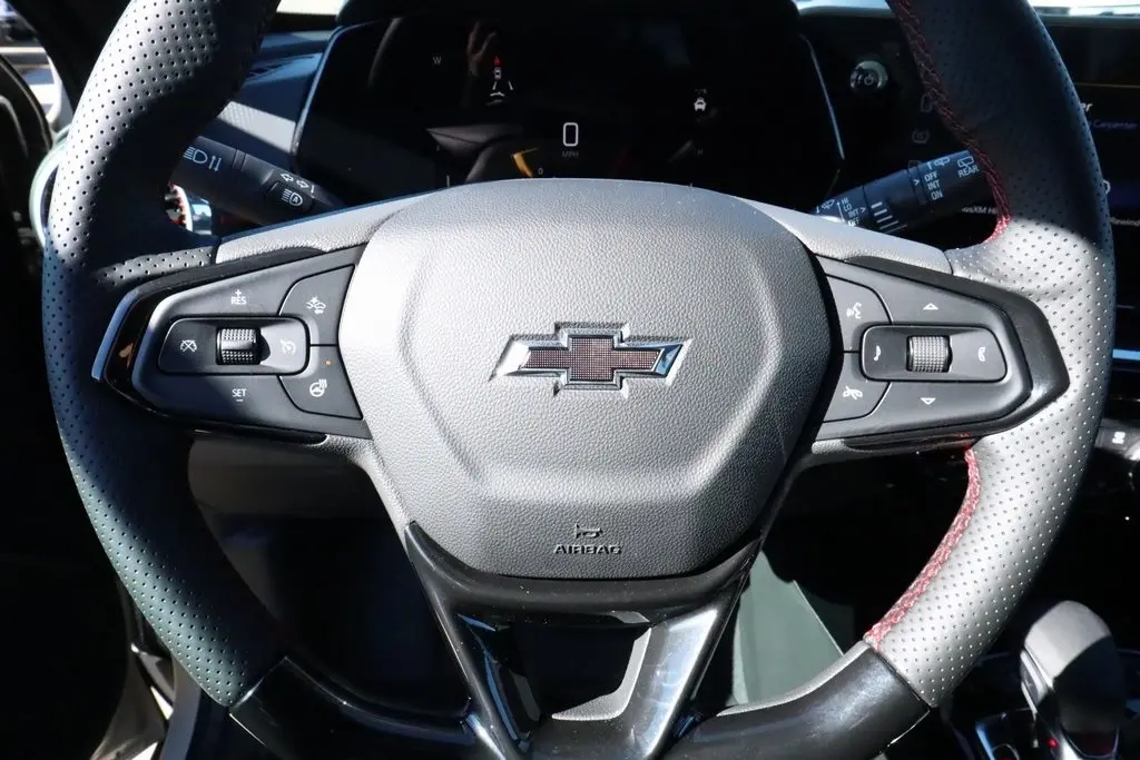 2026 Chevrolet Trax photo 3