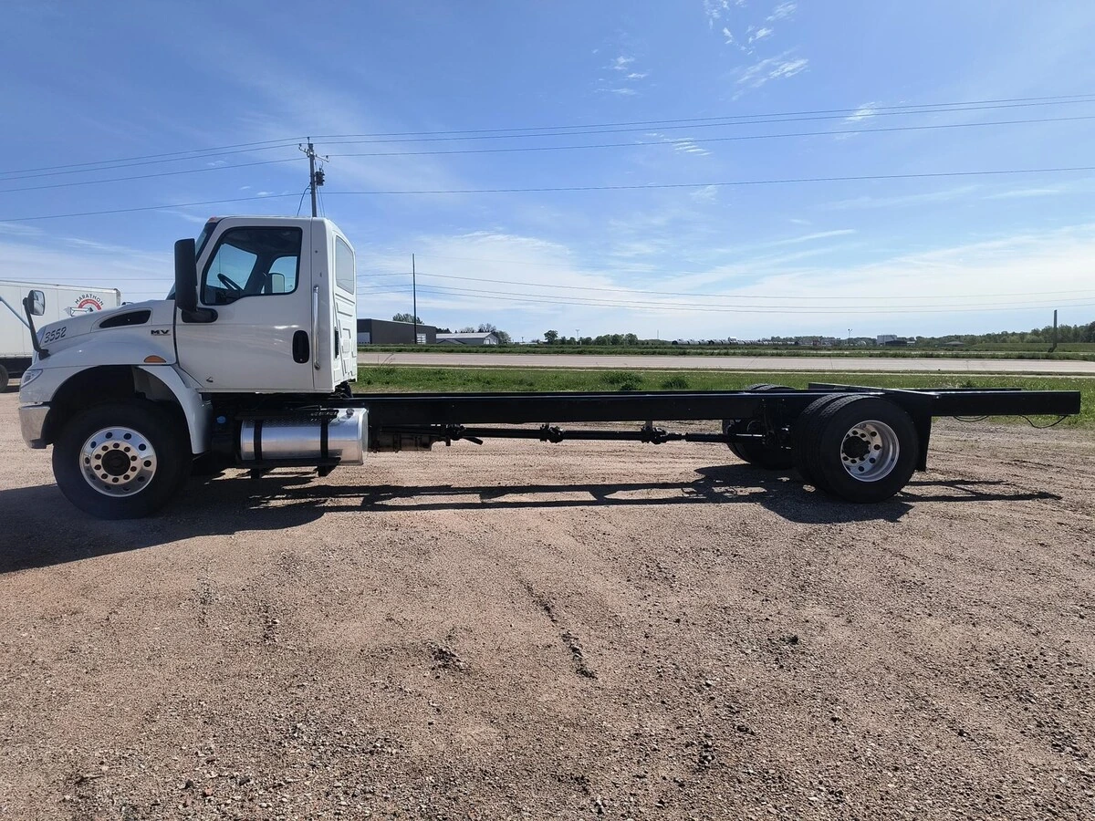 2021 International MV in Chippewa Falls, WI — photo 4