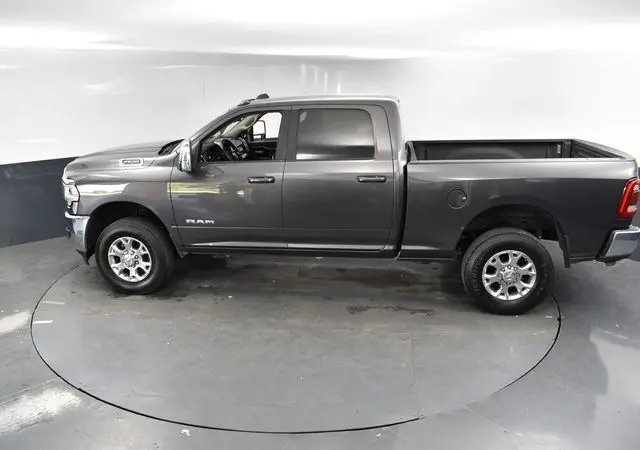2024 Ram 2500 Laramie photo 35