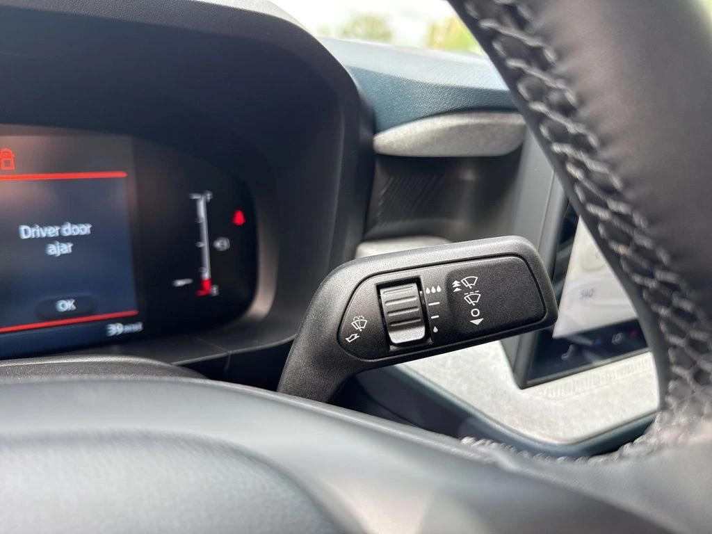 2025 Ford Maverick XLT - Photo 21