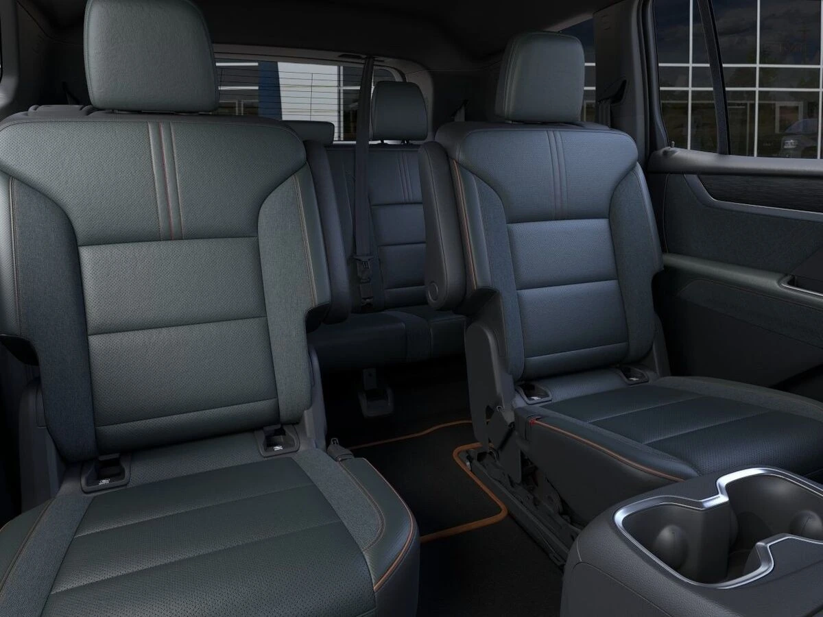 2027 GMC Acadia AT4 - Photo 18
