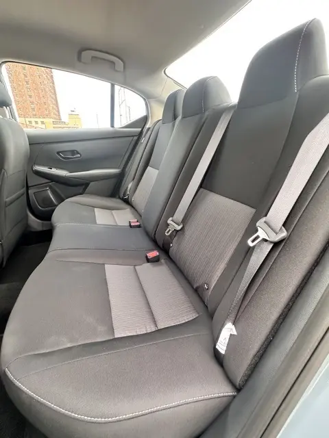 2025 Nissan Sentra SV photo 25
