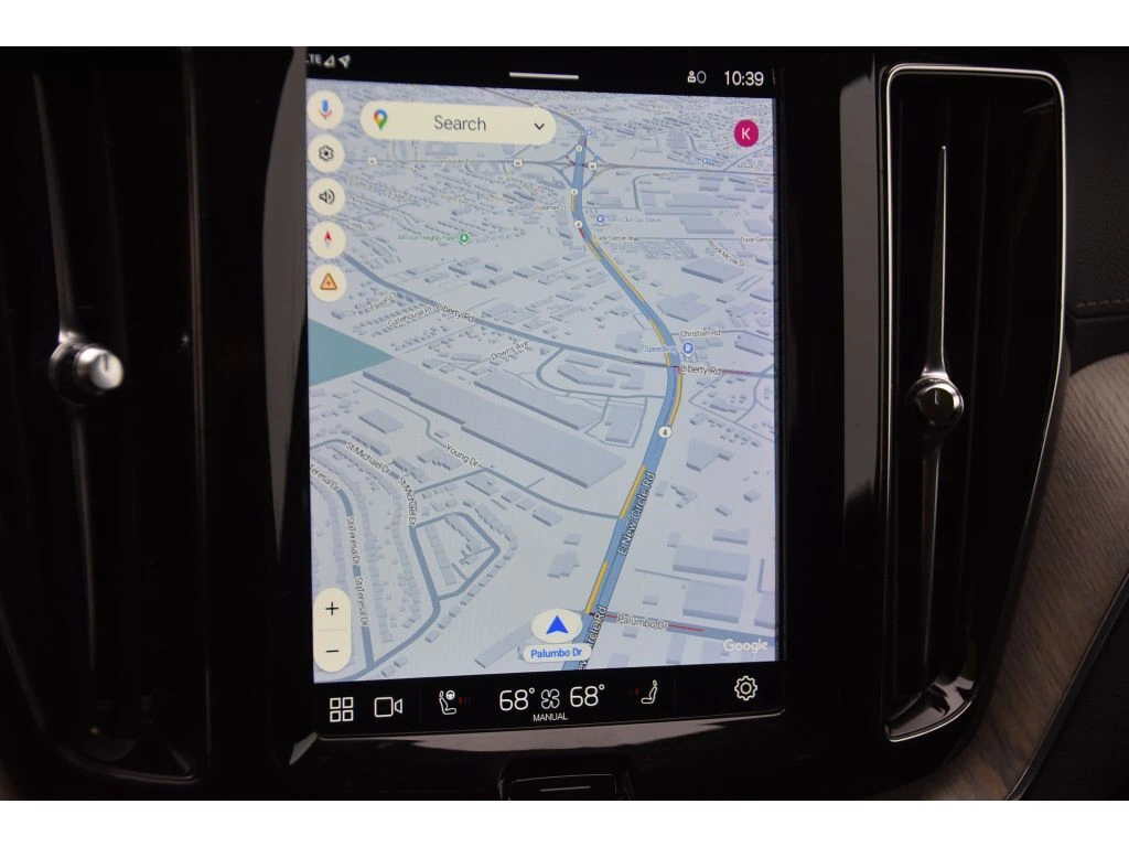 2022 Volvo - image 21
