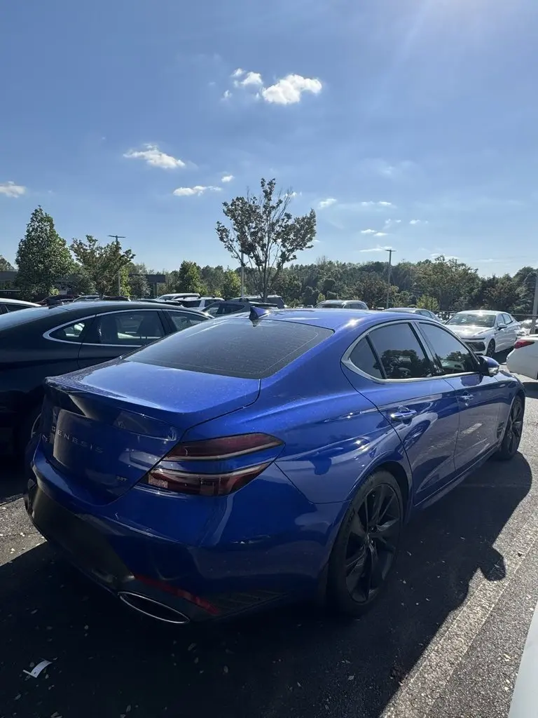 2023 Genesis G70 Advanced 3.3T Sport Prestige photo 4