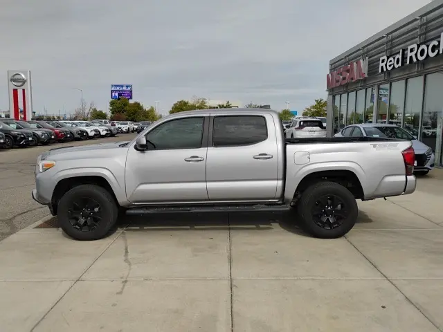 2020 Toyota Tacoma SR5 photo 5