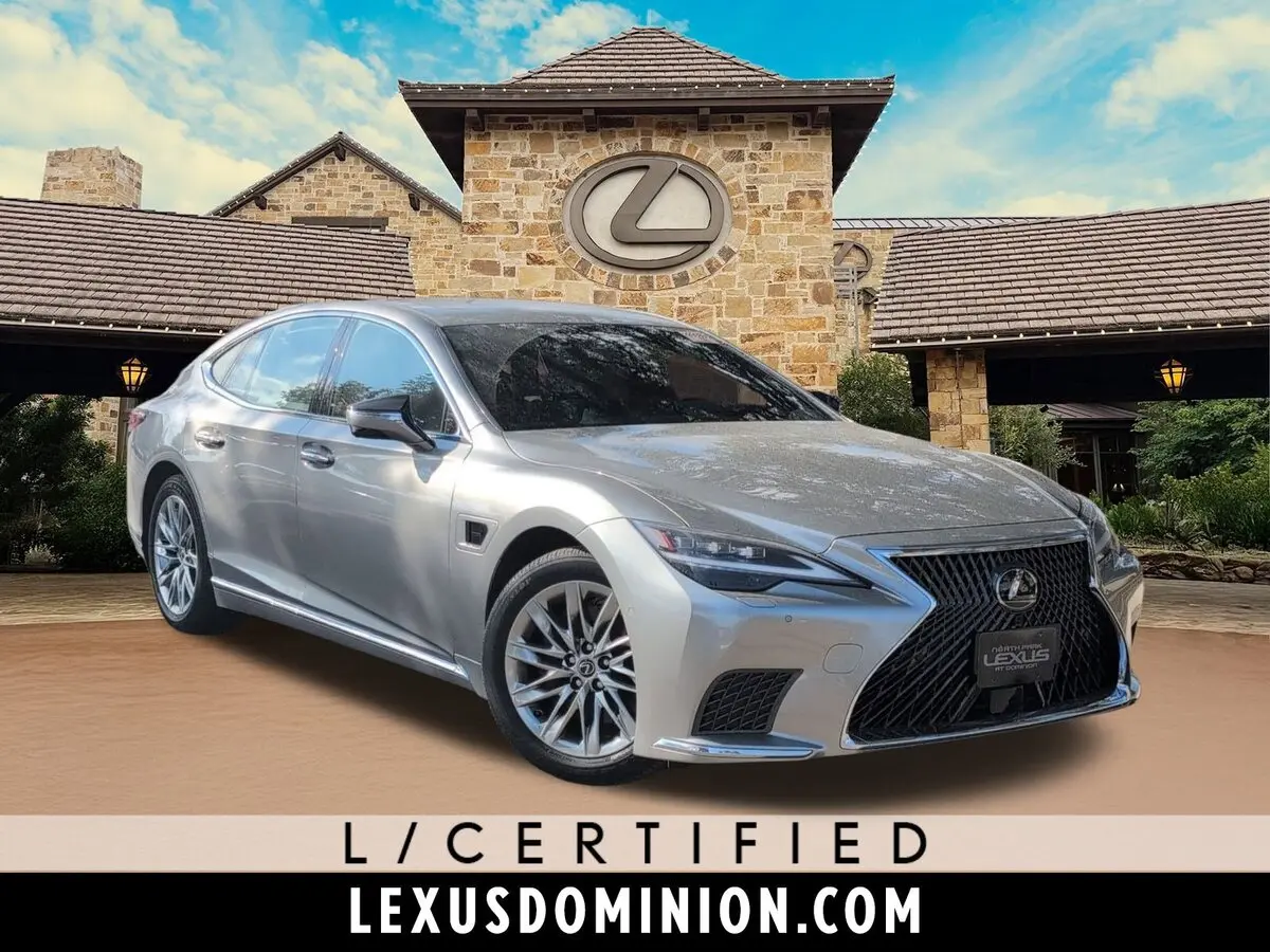 2023 Lexus LS Hybrid 500h's photo