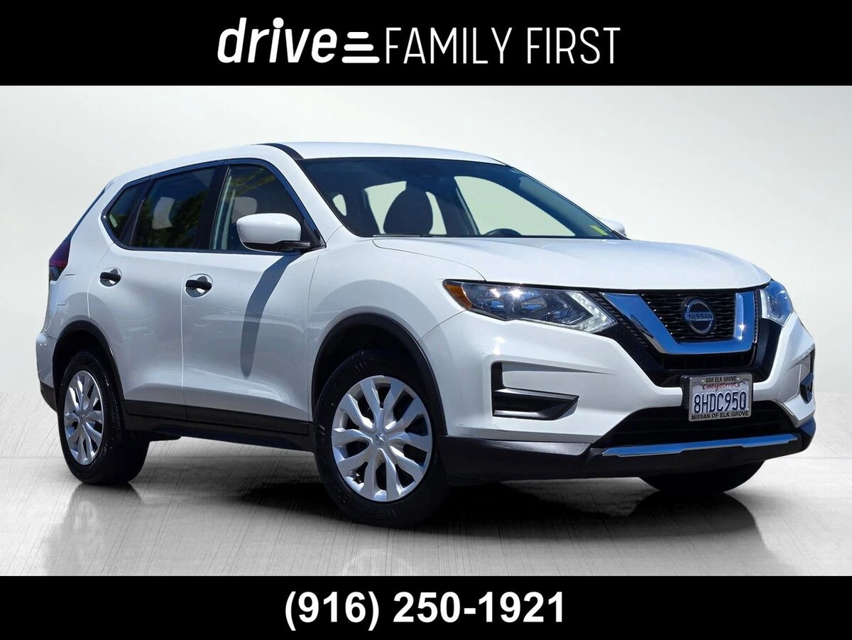 2019 Nissan Rogue S FWD's photo
