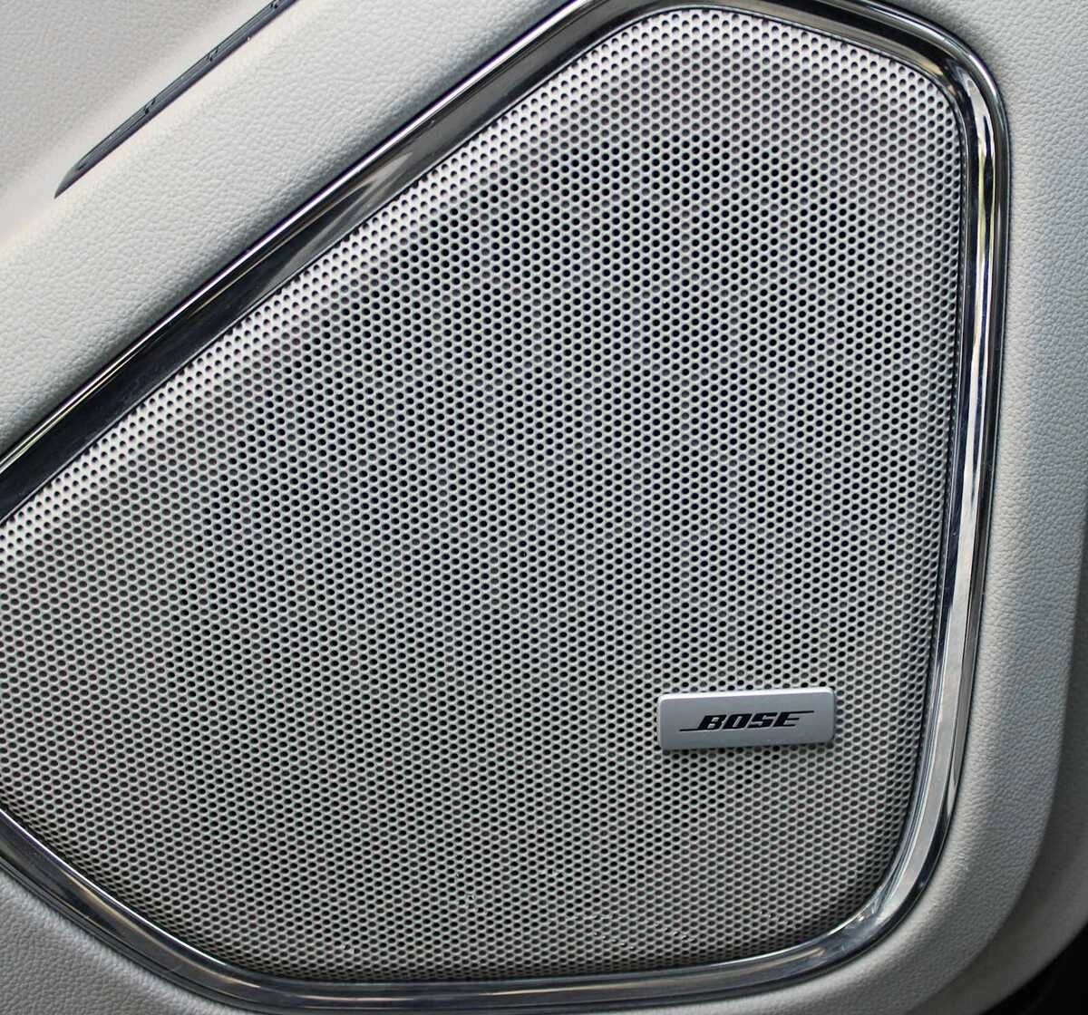 2020 GMC Yukon Denali - Photo 41