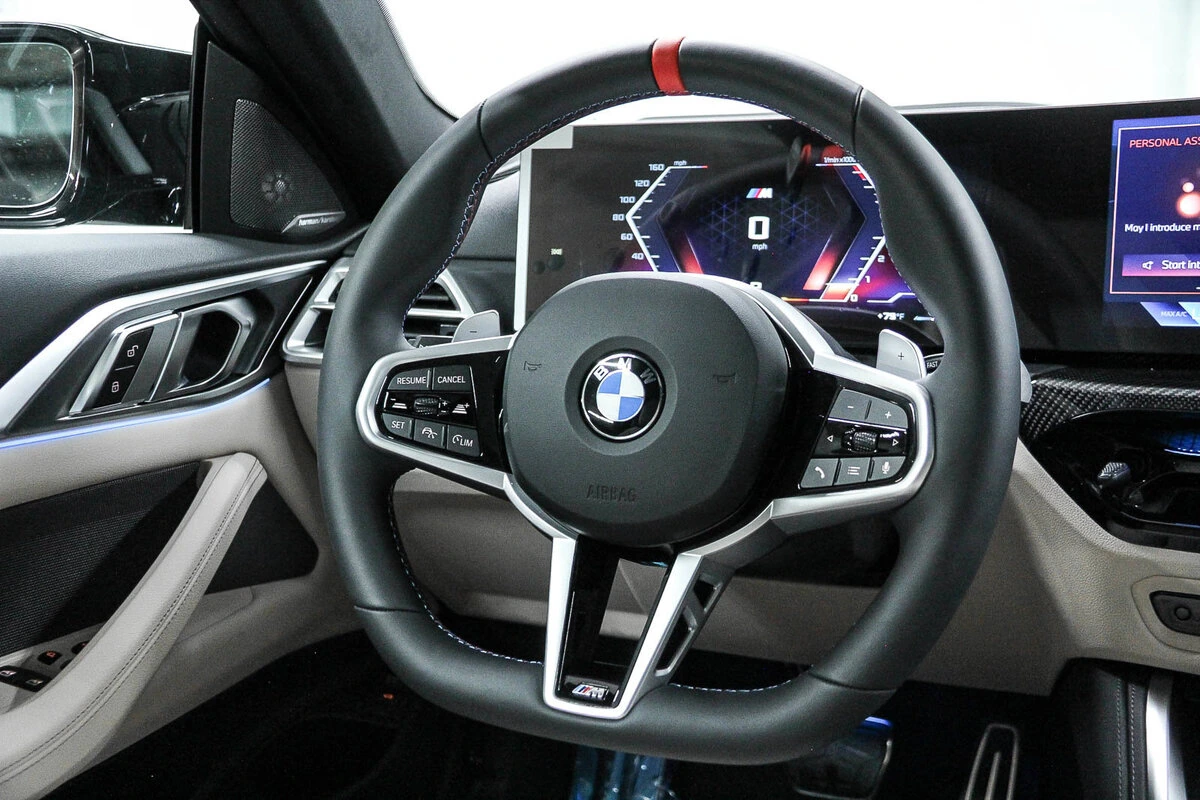 2026 BMW 4 Series M440i - Photo 16