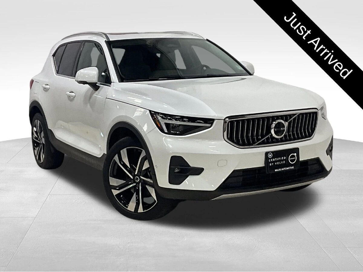 2024 Volvo XC40