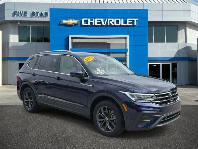 2023 Volkswagen Tiguan 2.0T SE's photo