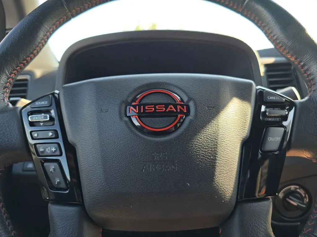 2023 Nissan Frontier PRO-4X photo 25