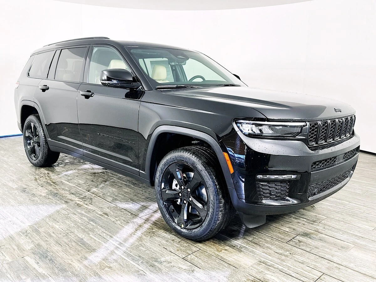 2025 Jeep Grand Cherokee L Limited's photo