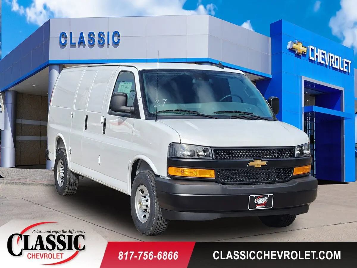 2025 Chevrolet Express Cargo Work Van's photo