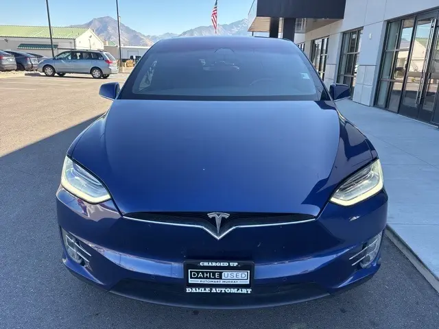 2020 Tesla Model X Long Range photo 2