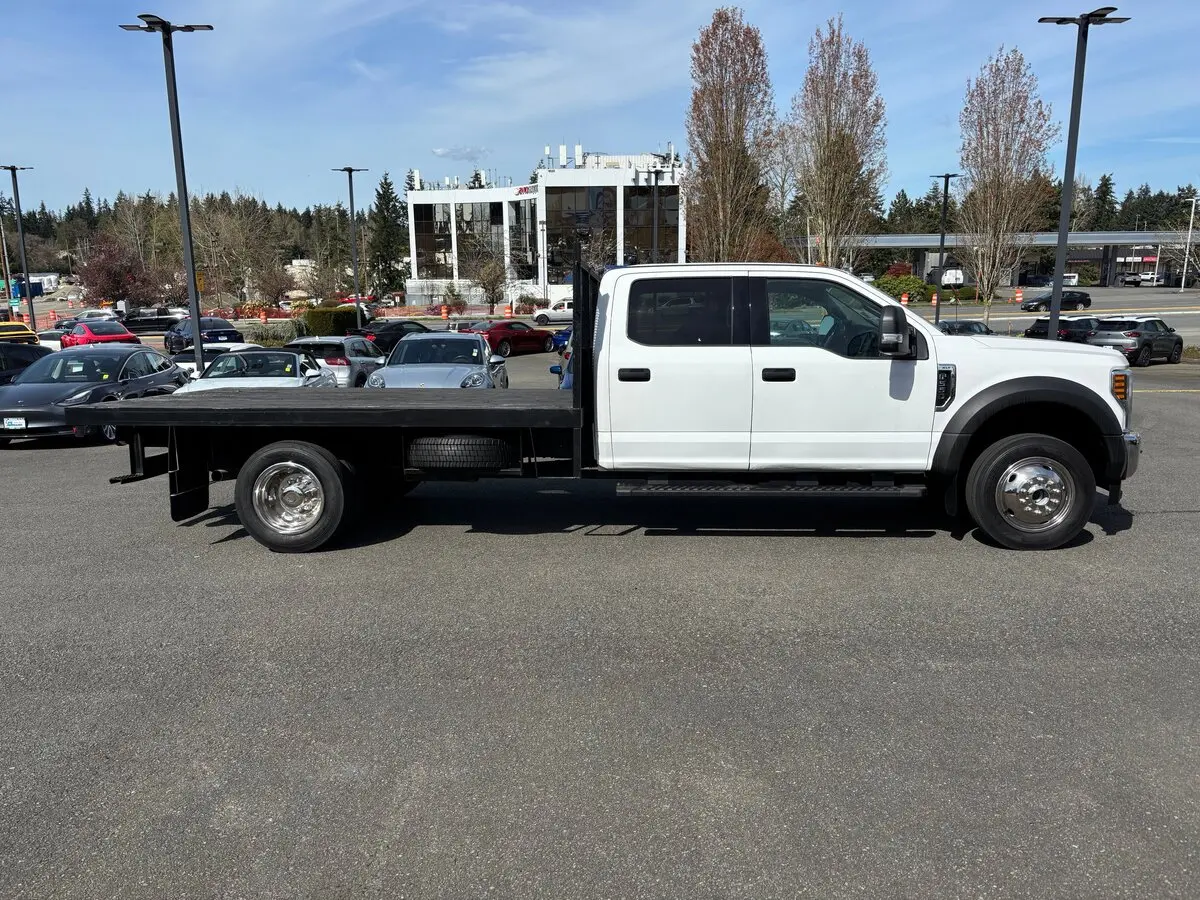 2018 Ford F-550 XLT photo 4