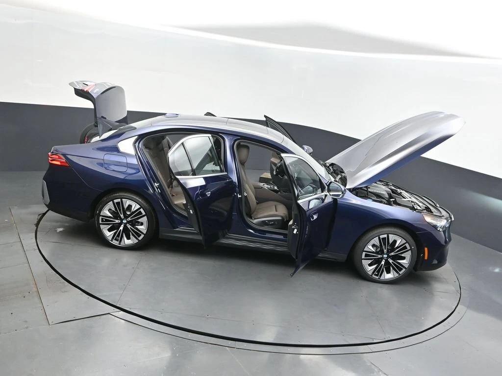 2026 BMW 5 Series 530i - Photo 50