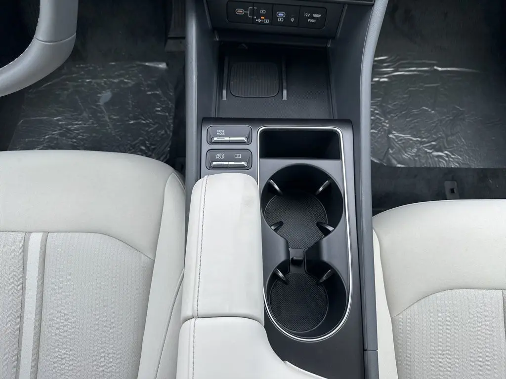 2026 Hyundai Sonata SEL Sport photo 30