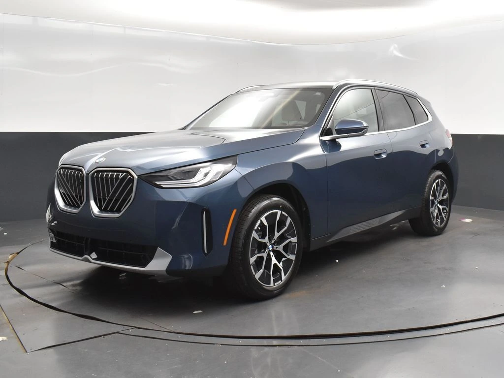 2026 BMW X3 30 XDRIVE's photo