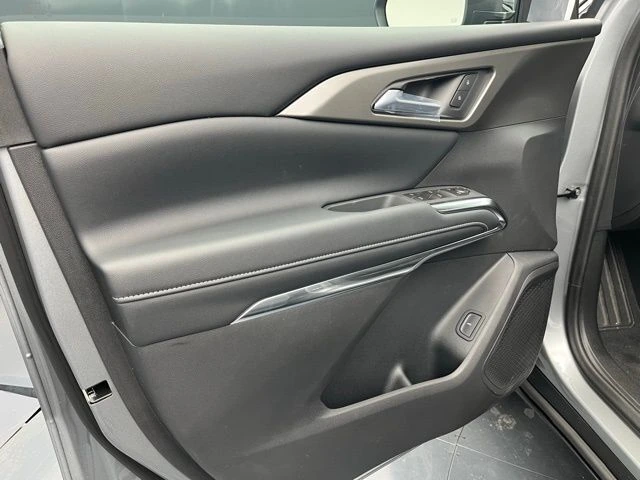 2026 Chevrolet Traverse LT - Photo 13