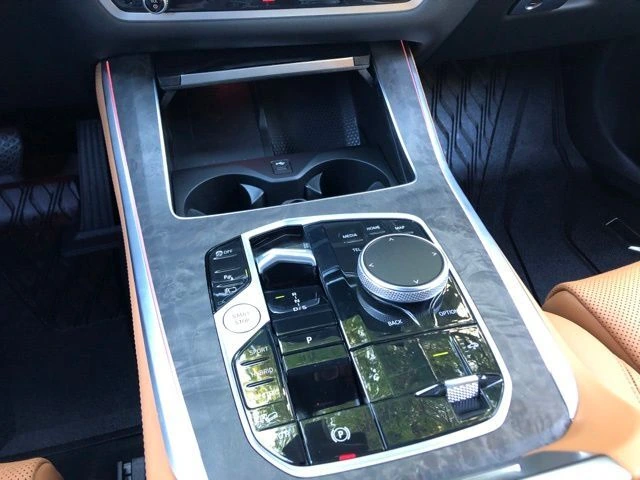 2026 BMW X5 50e - Photo 33