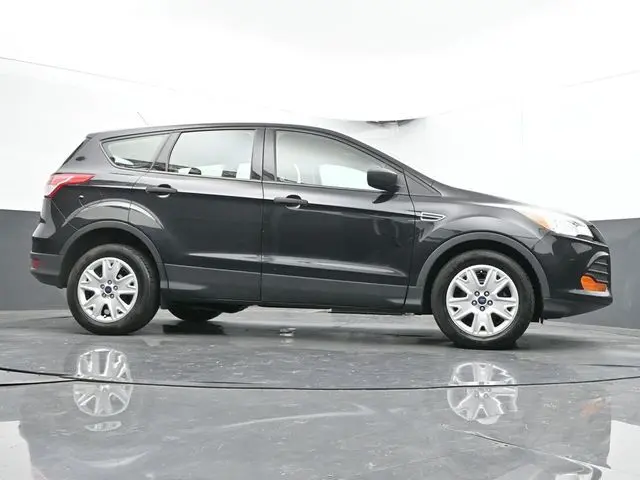 2015 Ford Escape S photo 37