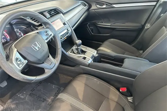2017 Honda Civic LX photo 9