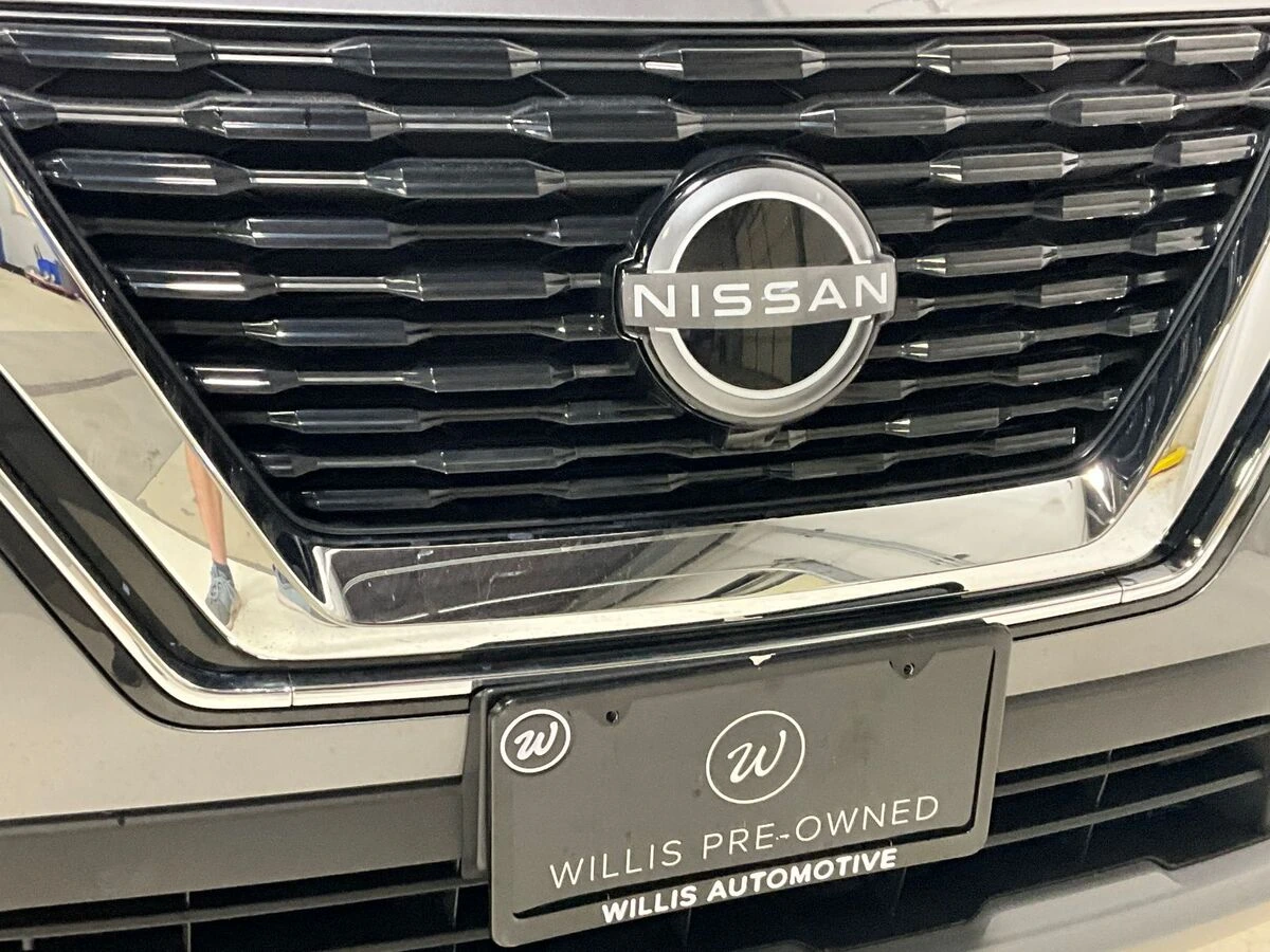 2023 Nissan Rogue SV - Photo 29