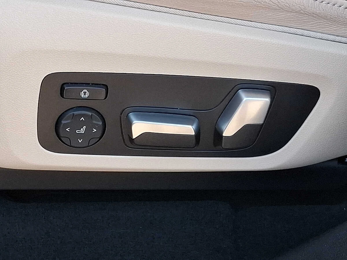 2021 BMW X3 30i - Photo 11