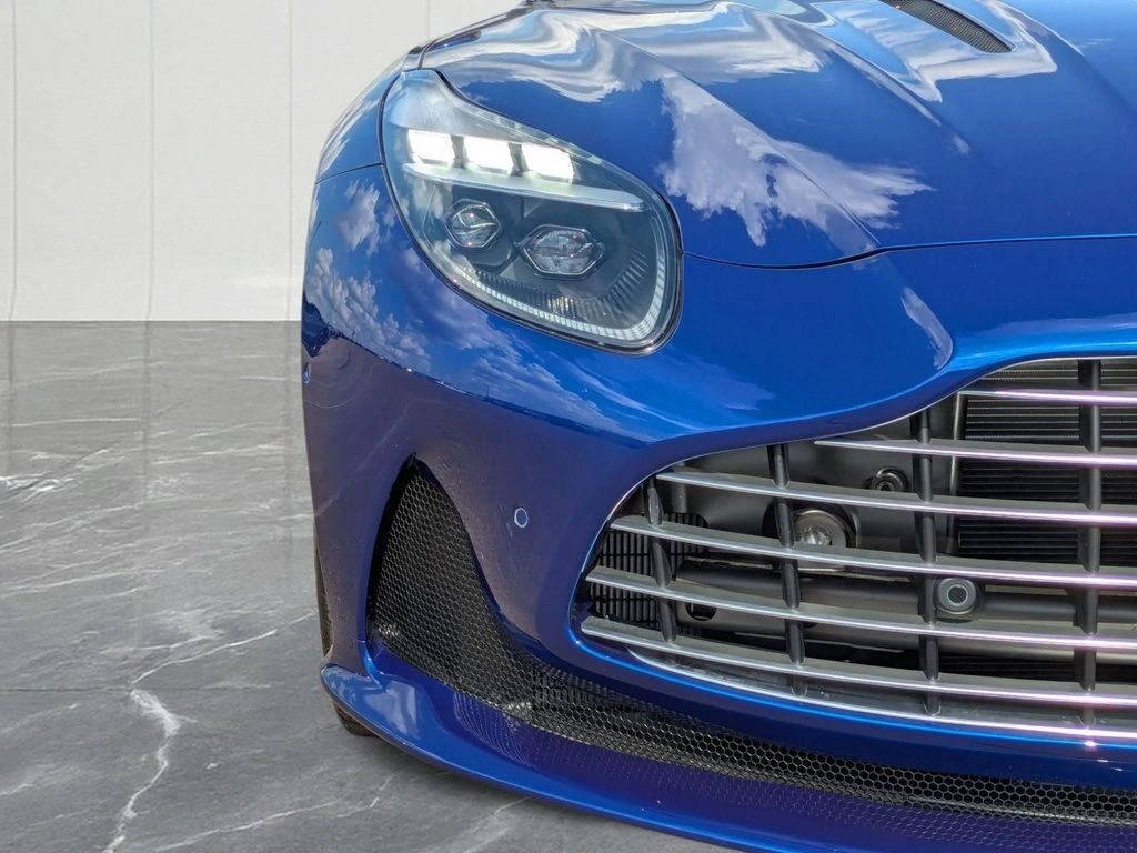 2025 Aston Martin DB12 Base - Photo 14