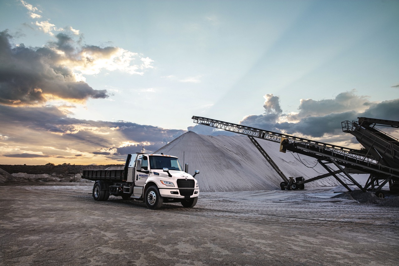 Ascendance Truck Centers - Garden City