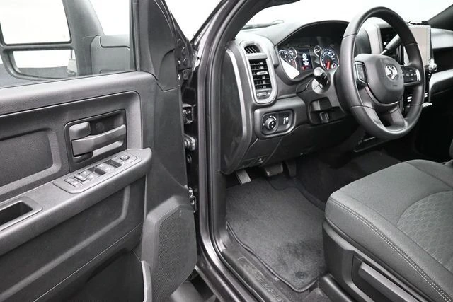 2026 RAM 2500 Tradesman - Photo 8