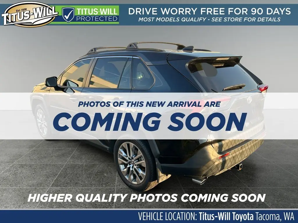 2023 Toyota RAV4 XLE Premium photo 3