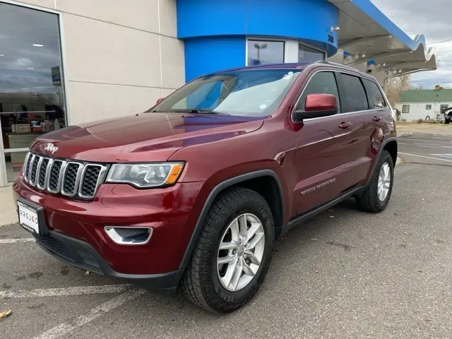2018 Jeep Grand Cherokee Laredo E photo 2
