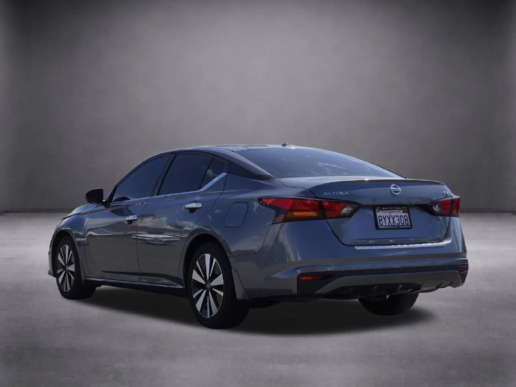 Used 2021 Nissan Altima SV with VIN 1N4BL4DV9MN418374 for sale in Lake Elsinore, CA