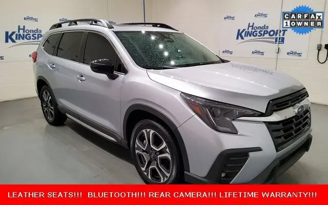 2024 Subaru Ascent Limited's photo