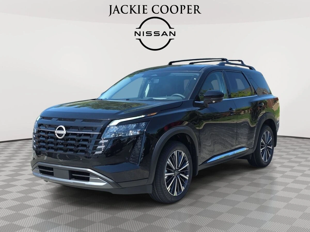 2026 Nissan Pathfinder Platinum 2WD's photo