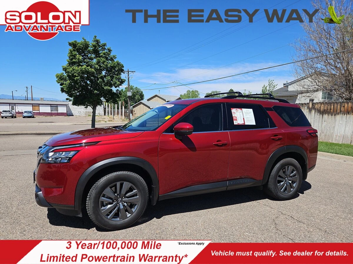 2024 Nissan Pathfinder SV 4WD's photo