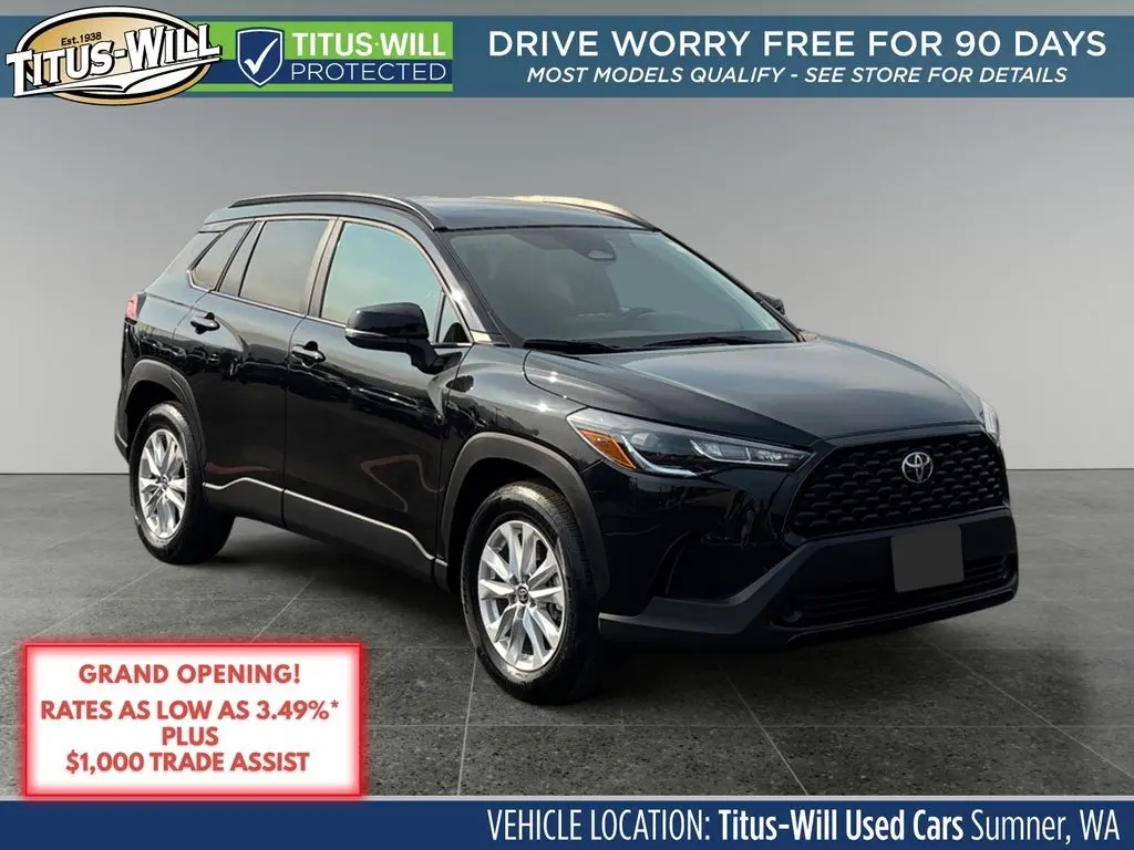 2024 Toyota Corolla Cross LE