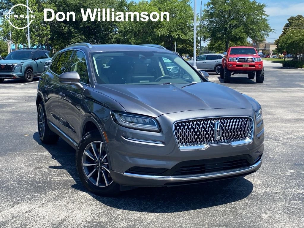 2021 Lincoln Nautilus FWD's photo
