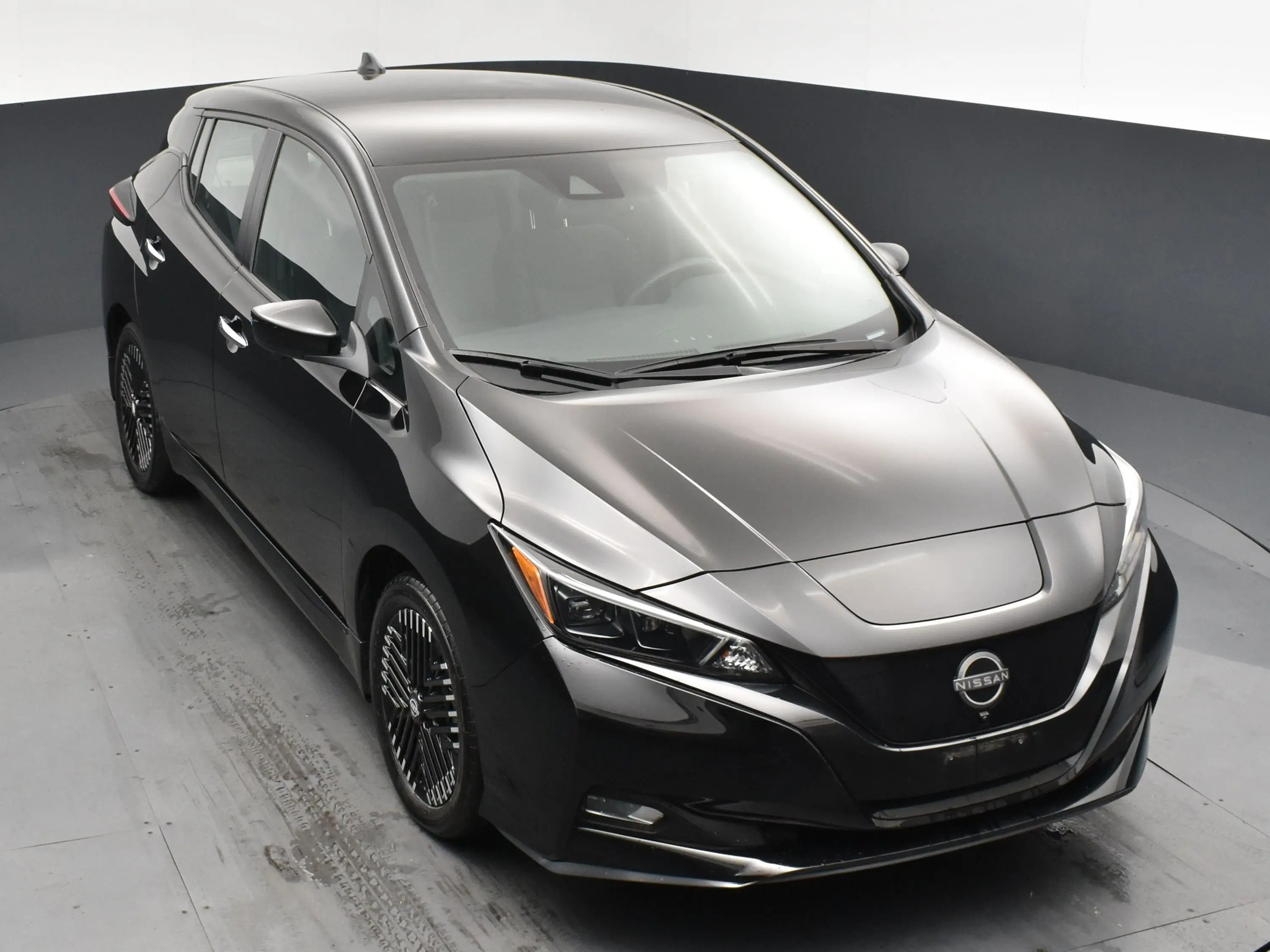 2023 Nissan Leaf SV Plus photo 22