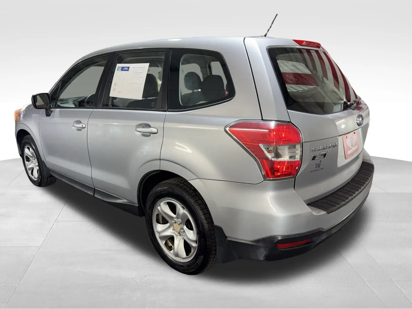 2014 Subaru Forester 2.5i photo 3